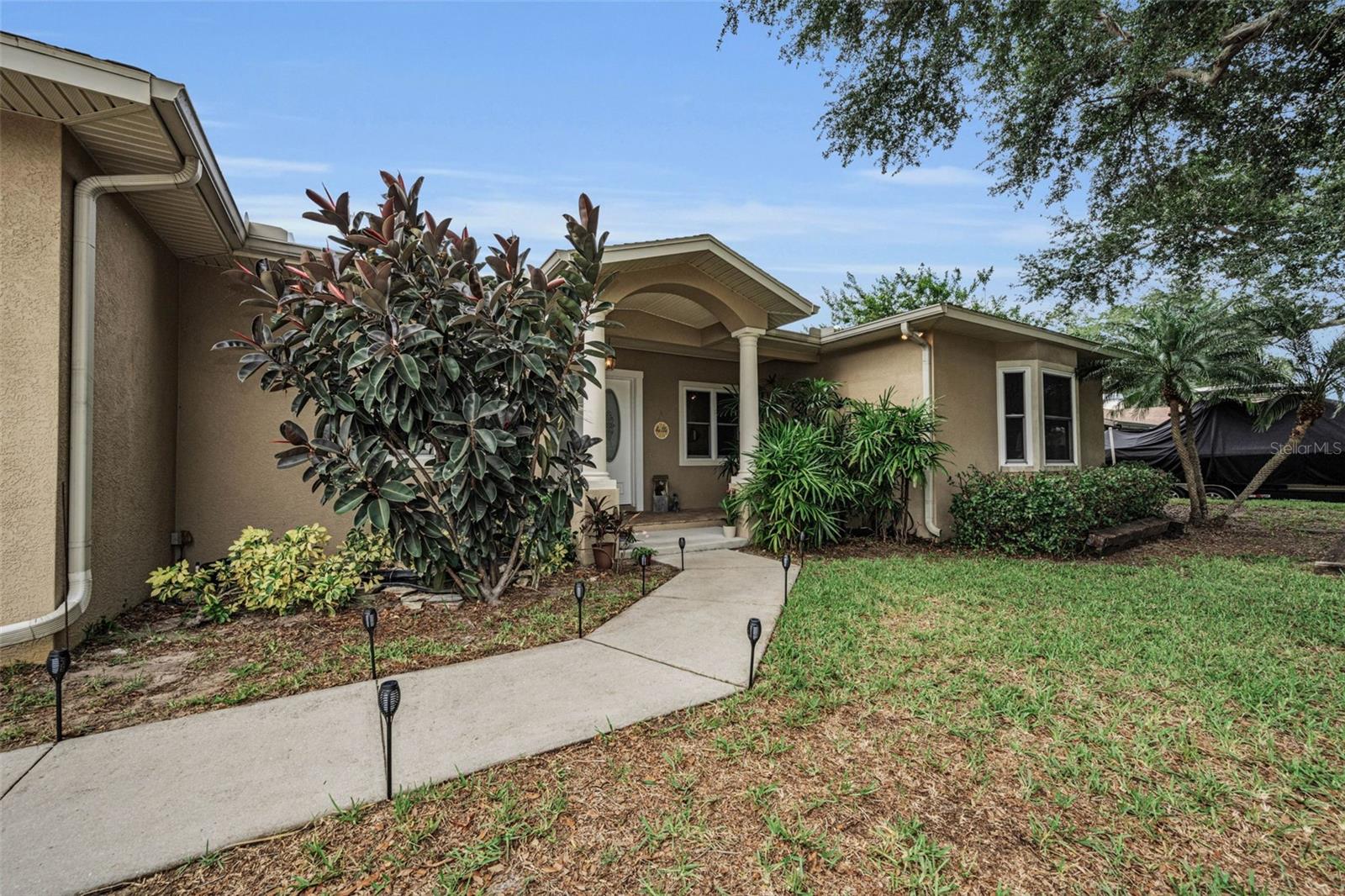 DOUGLAS MANOR ESTATES - Residential