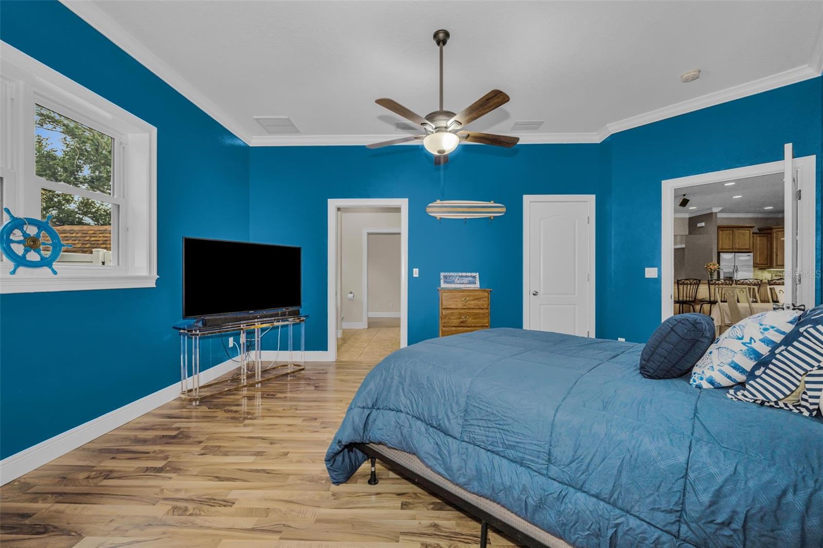 DOUGLAS MANOR ESTATES - Residential