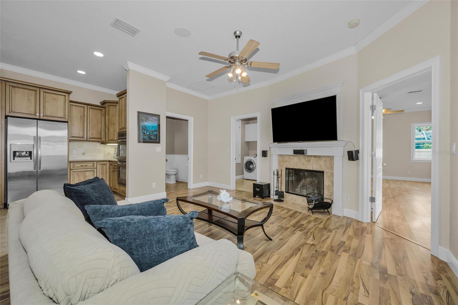 DOUGLAS MANOR ESTATES - Residential