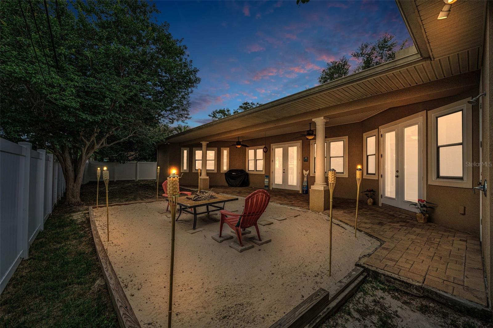 DOUGLAS MANOR ESTATES - Residential