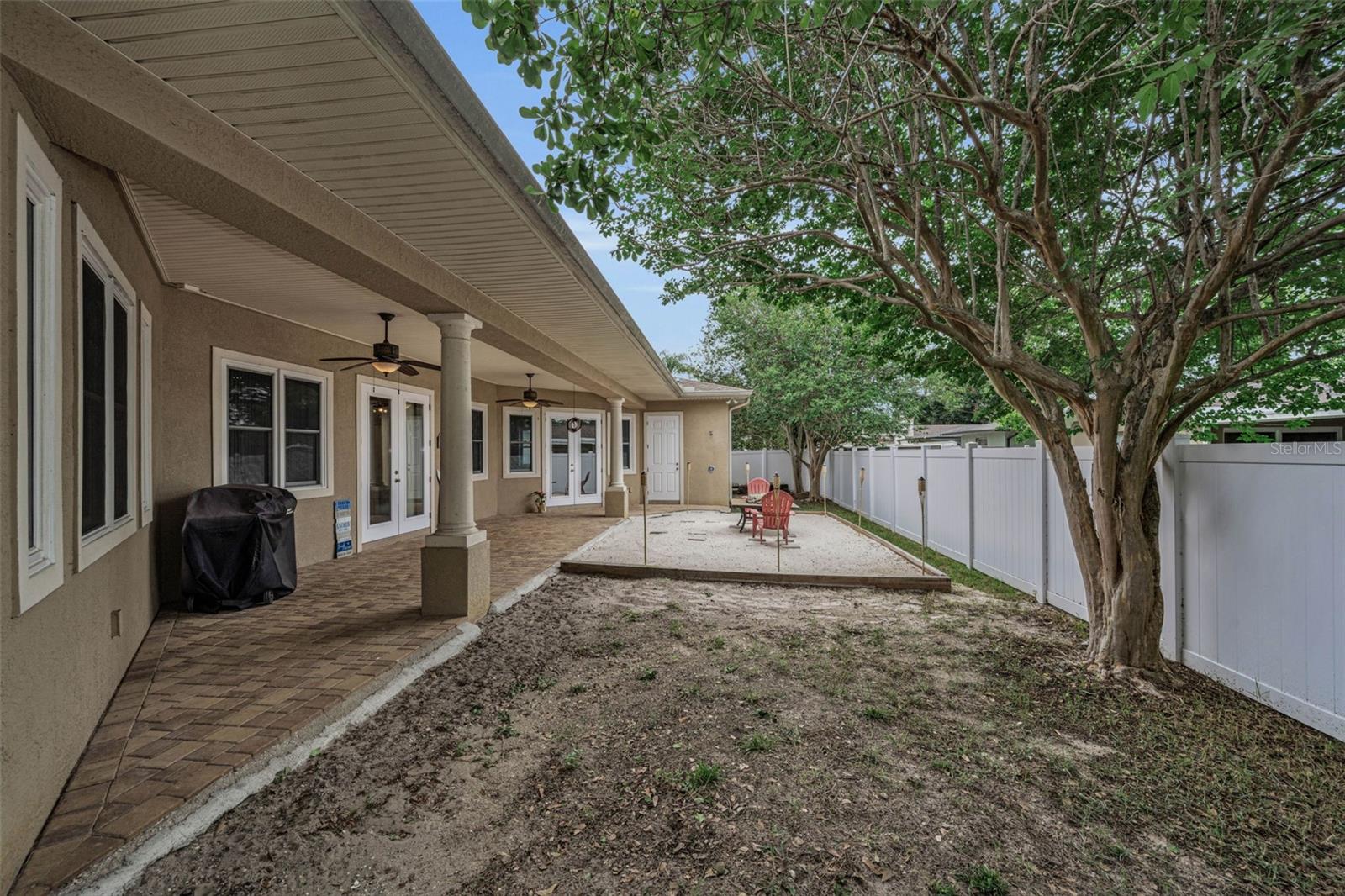 DOUGLAS MANOR ESTATES - Residential