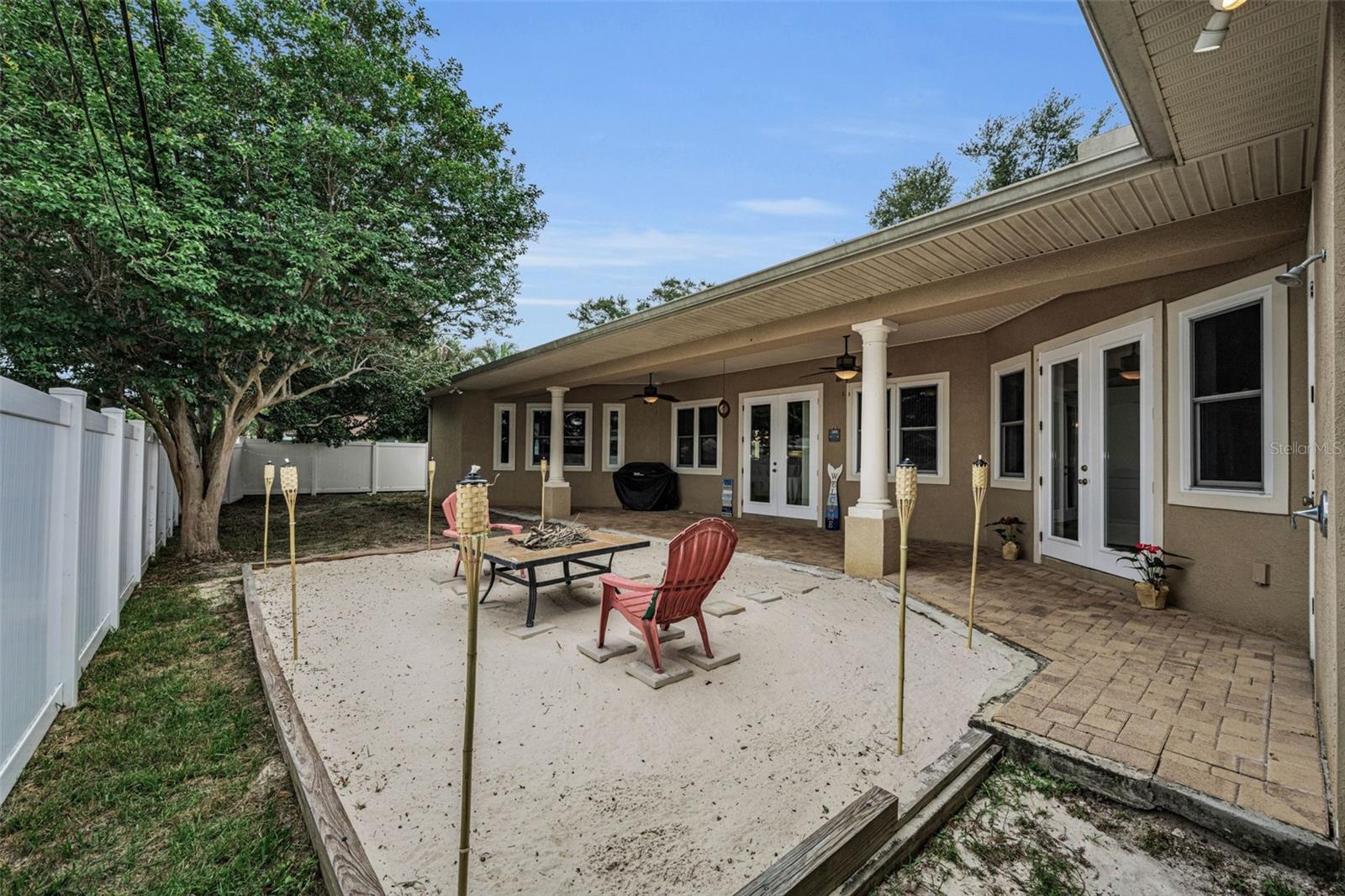 DOUGLAS MANOR ESTATES - Residential