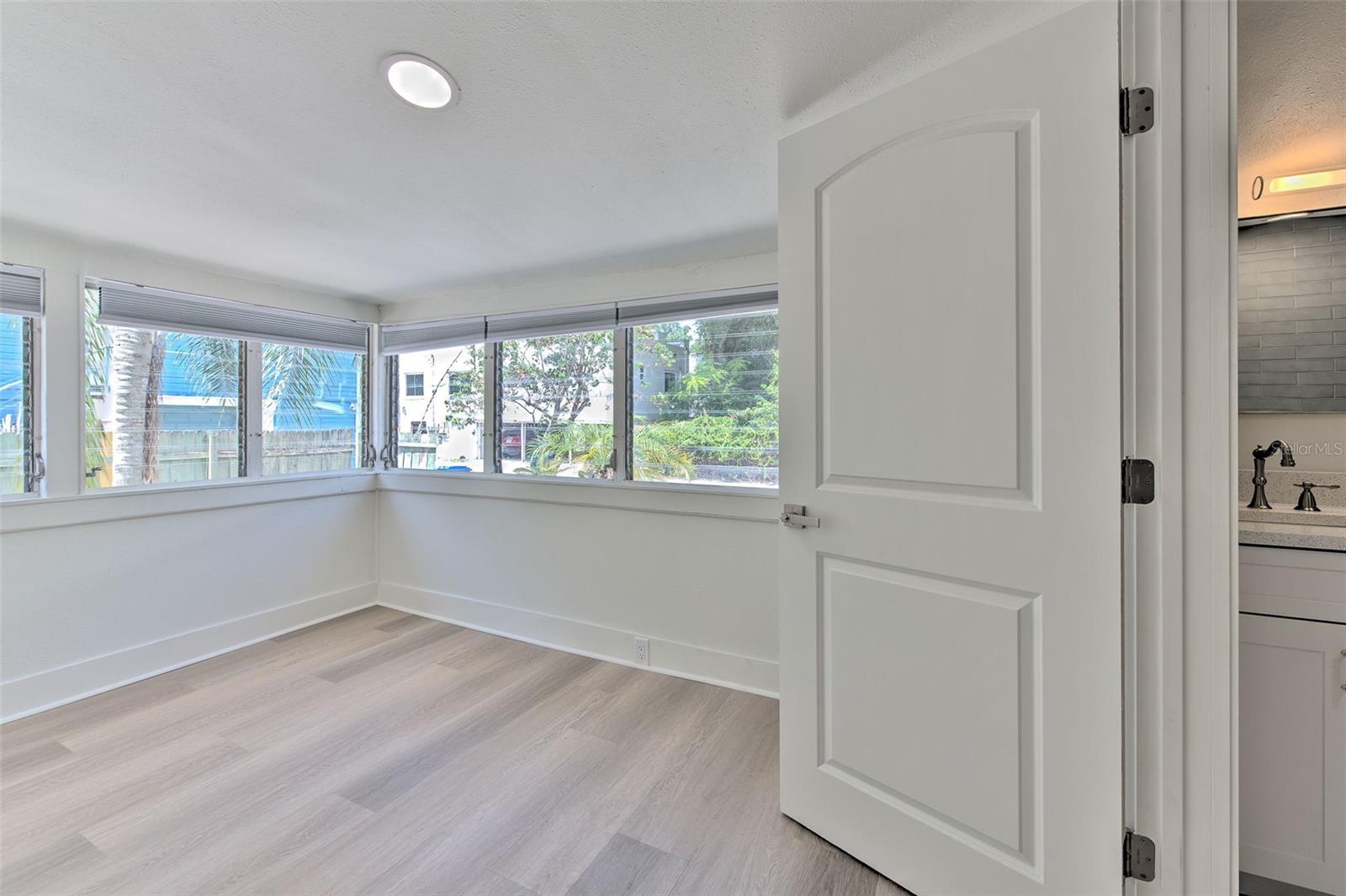 KINYON & WOODS ADD - Residential
