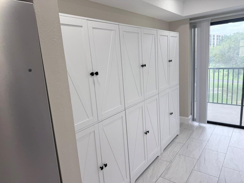 COVE CAY VILLAGE IV - Residential Lease