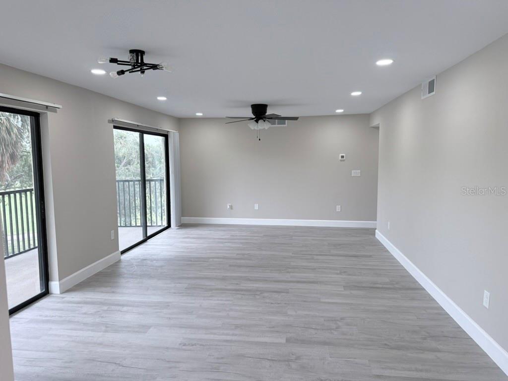 COVE CAY VILLAGE IV - Residential Lease