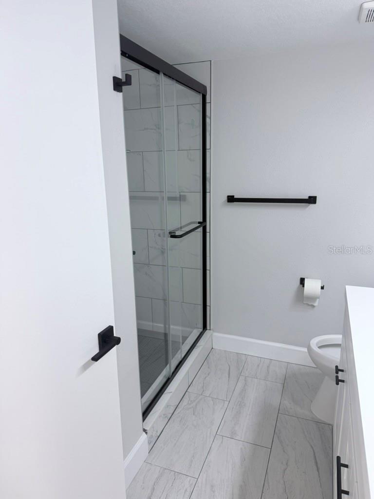 COVE CAY VILLAGE IV - Residential Lease