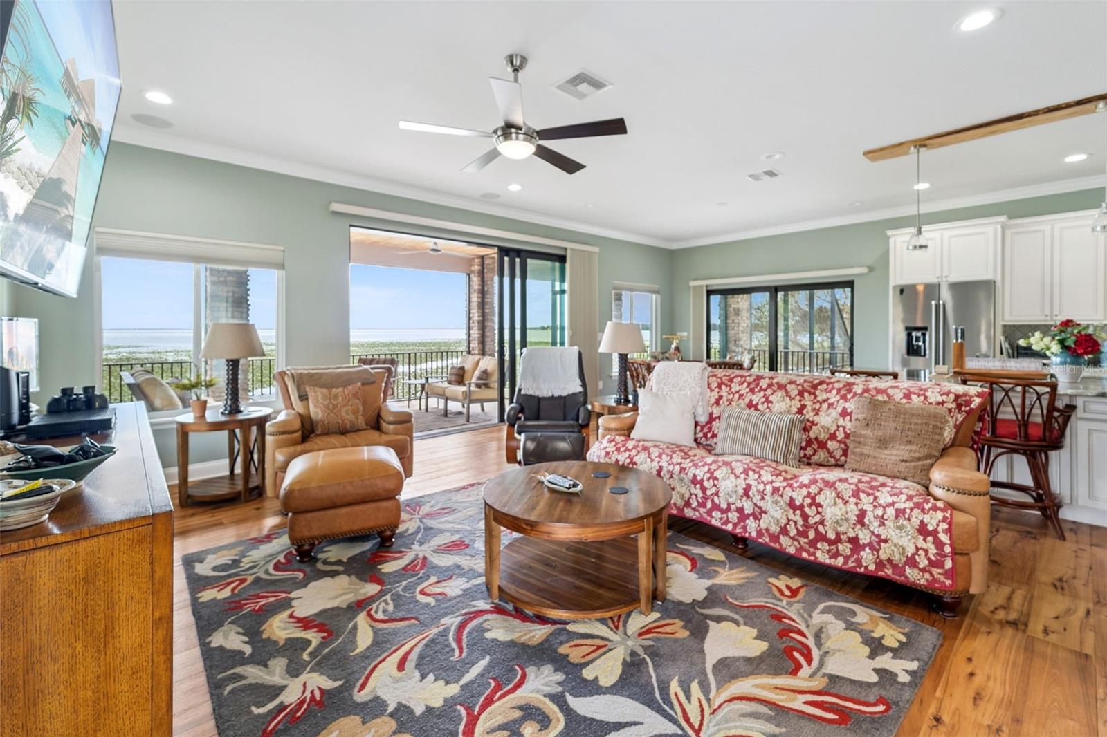 CHERRY POCKET - Residential