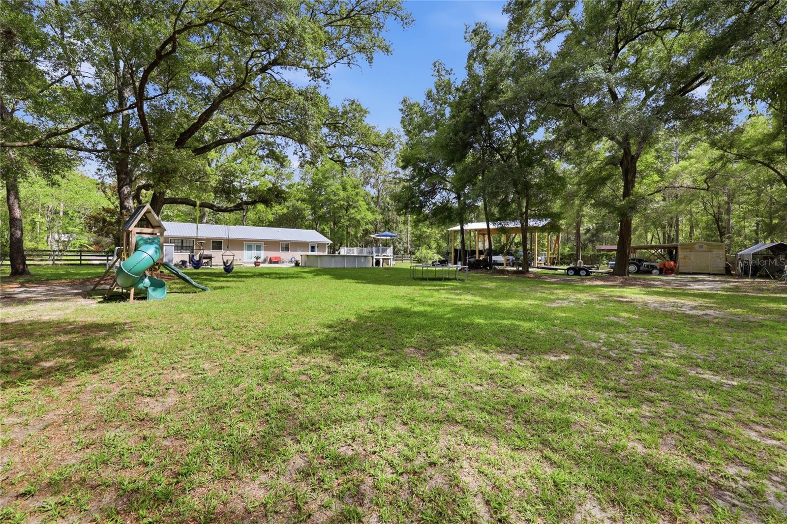 KANAPAHA PINES - Residential