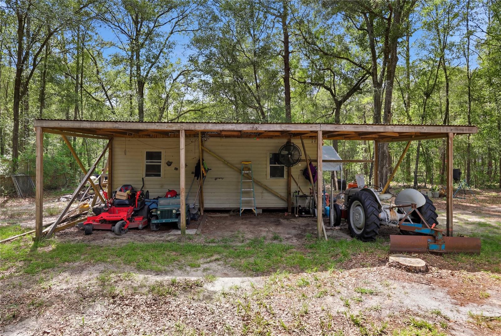 KANAPAHA PINES - Residential