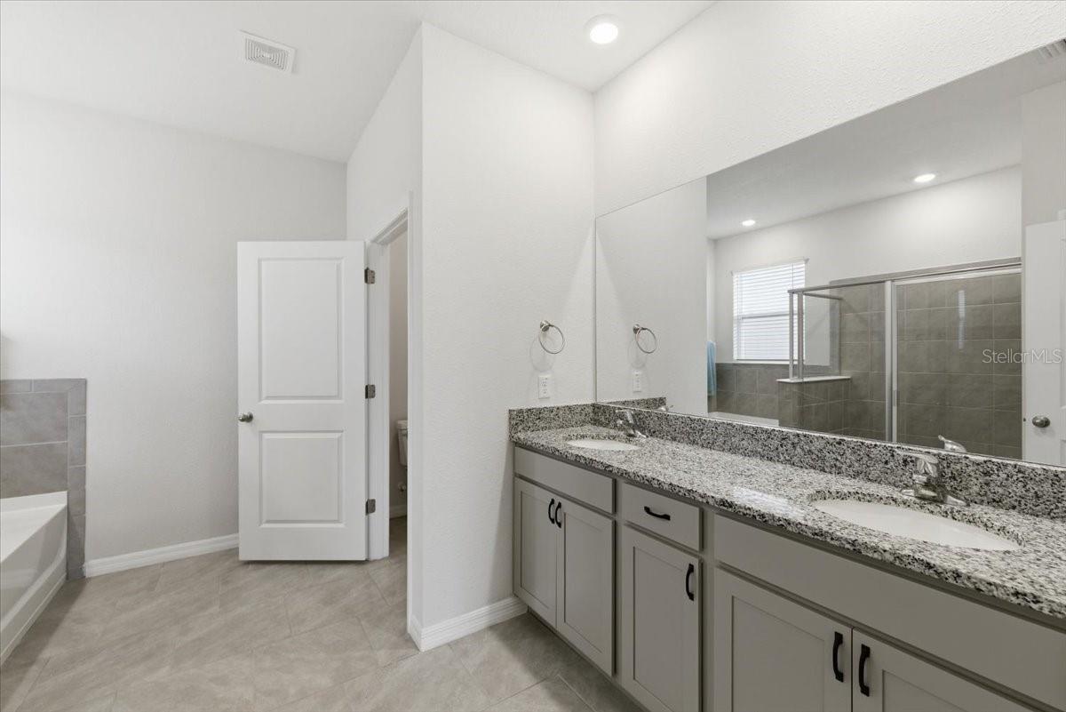 NORTH PARK ISLE PH 1A - Residential