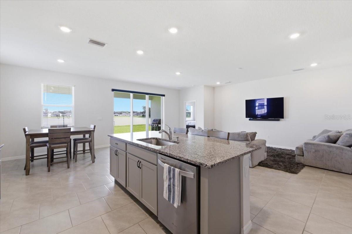 NORTH PARK ISLE PH 1A - Residential