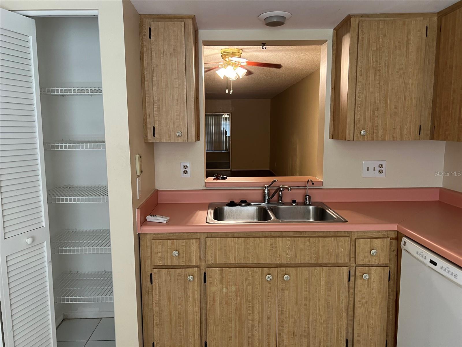 PATIO CONDO 1 - Residential Lease