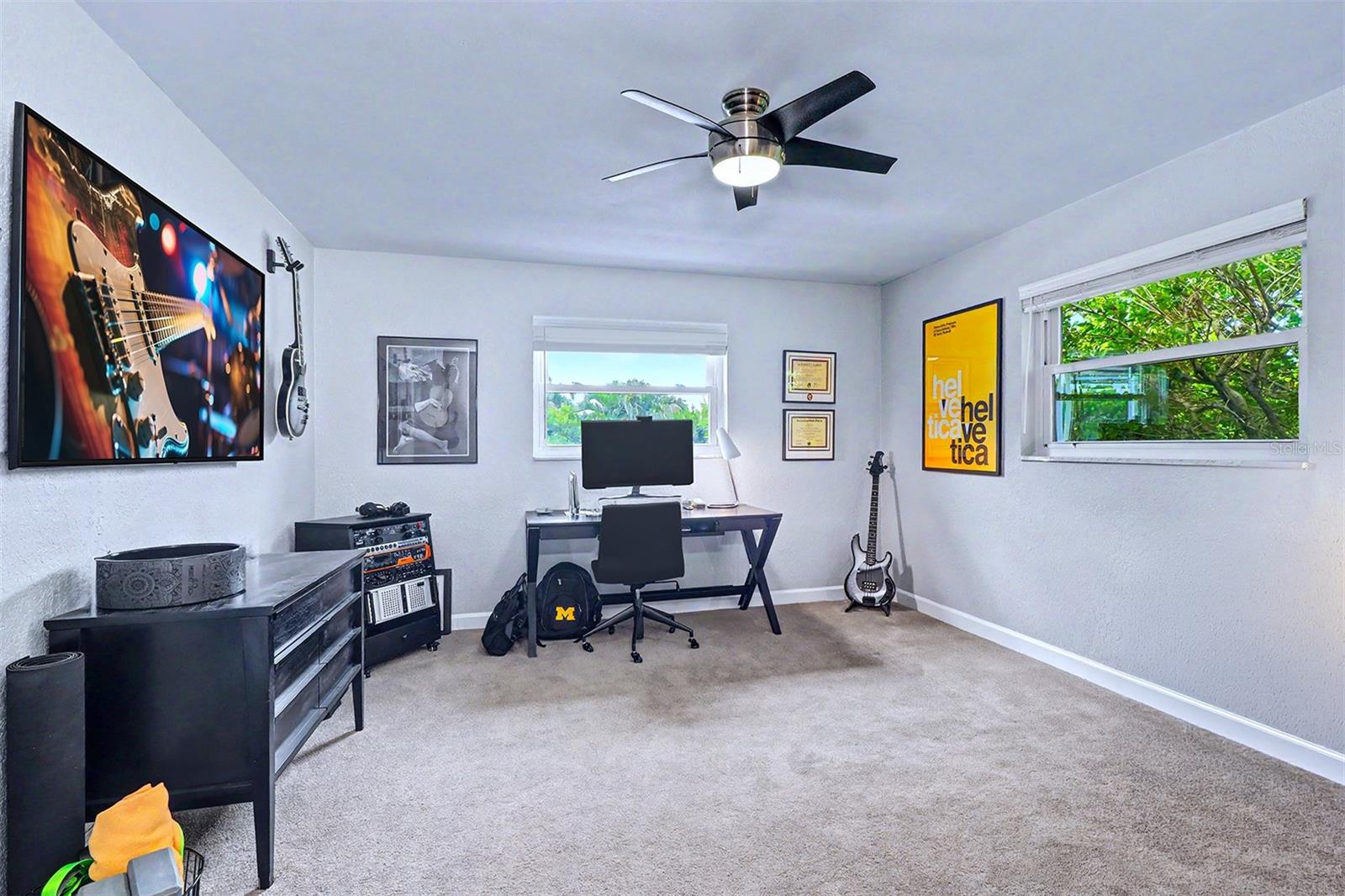 OAKHURST SHORES 5TH ADD - Residential