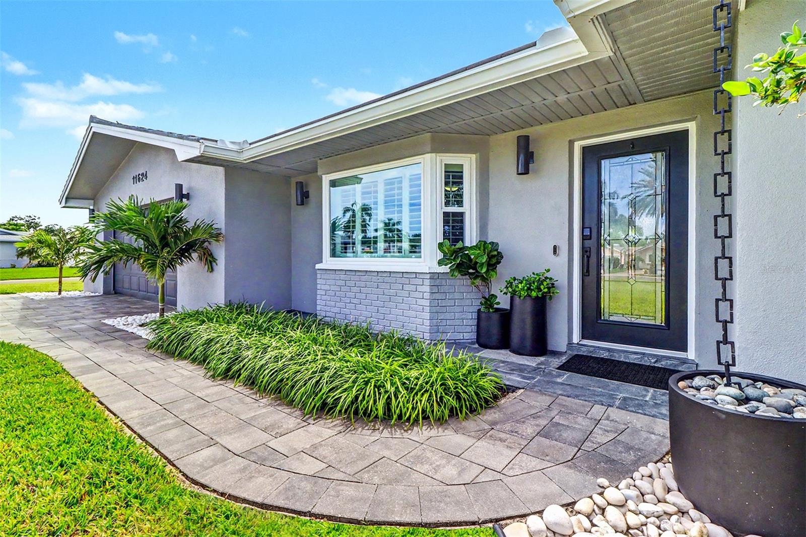 OAKHURST SHORES 5TH ADD - Residential