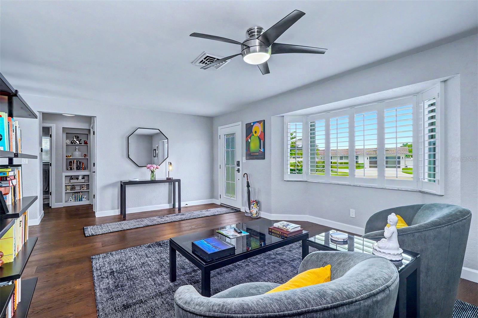 OAKHURST SHORES 5TH ADD - Residential