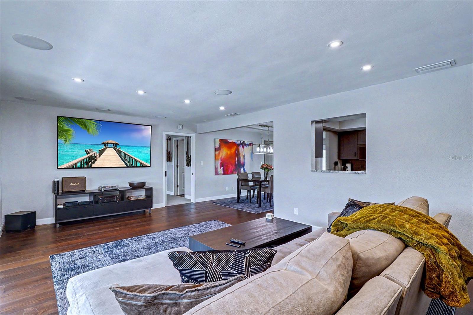 OAKHURST SHORES 5TH ADD - Residential