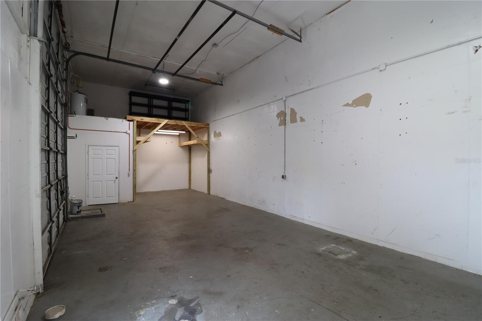 PORT CHARLOTTE INDUST PARK - Commercial Lease