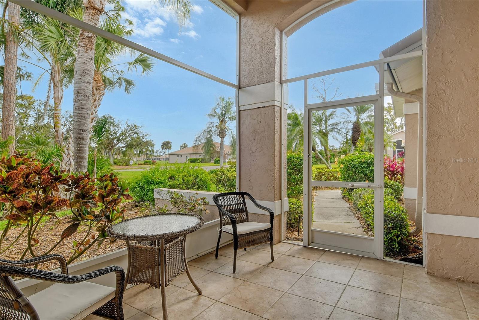 STONEYBROOK GOLF & COUNTRY CLUB - Residential