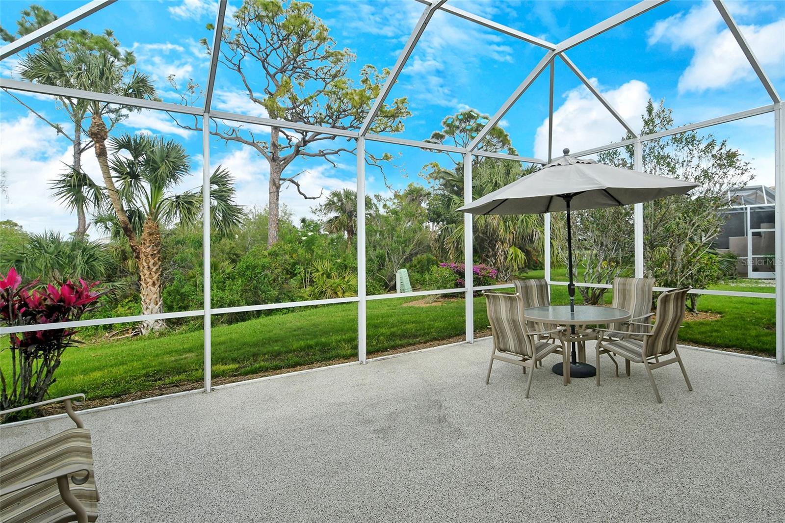 STONEYBROOK GOLF & COUNTRY CLUB - Residential