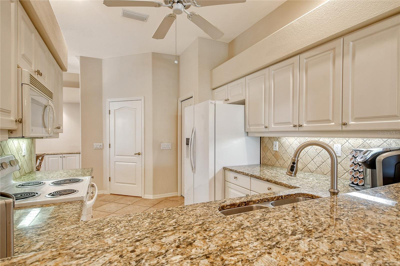 STONEYBROOK GOLF & COUNTRY CLUB - Residential