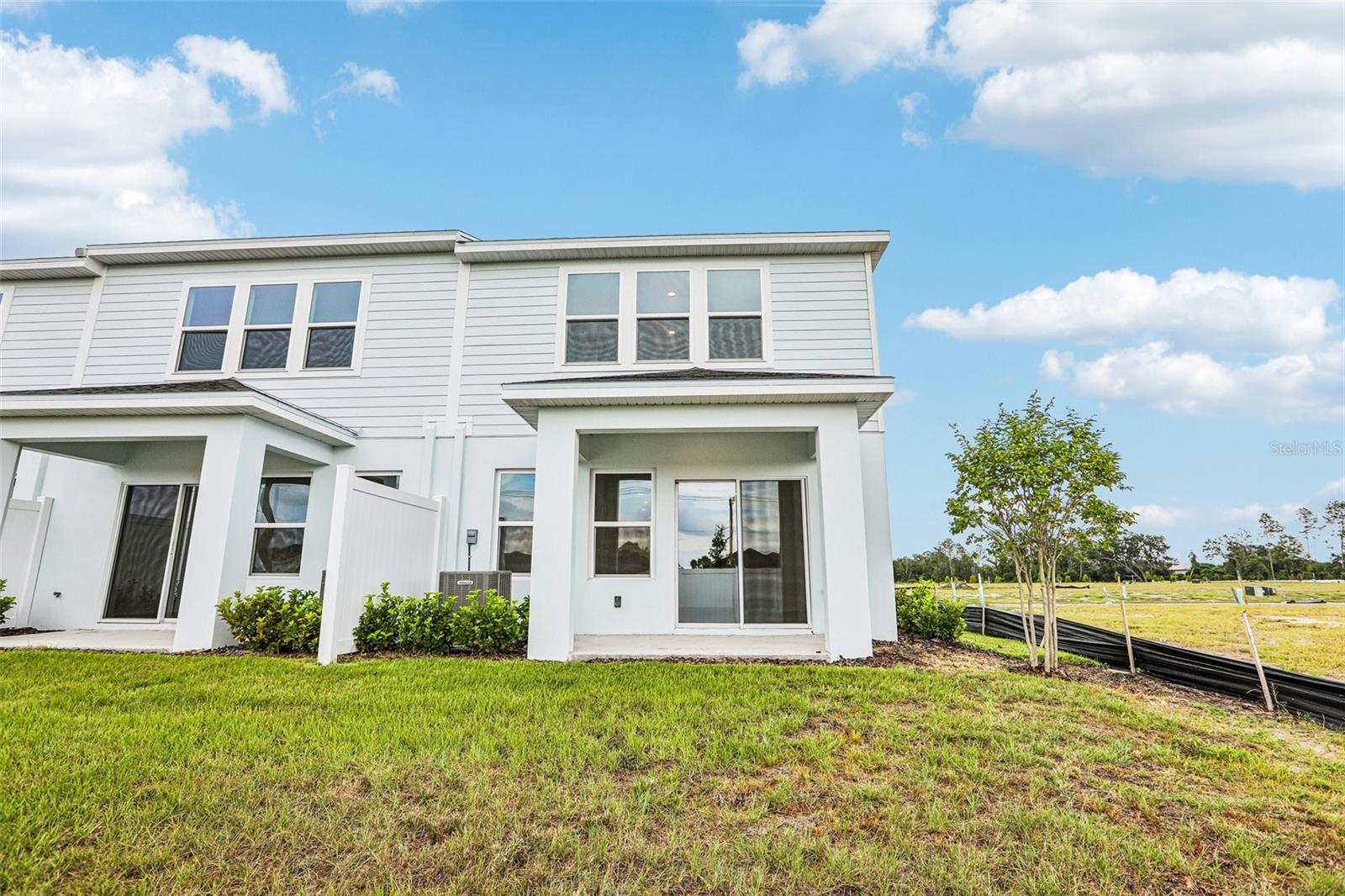 TWIN OAKS - Residential
