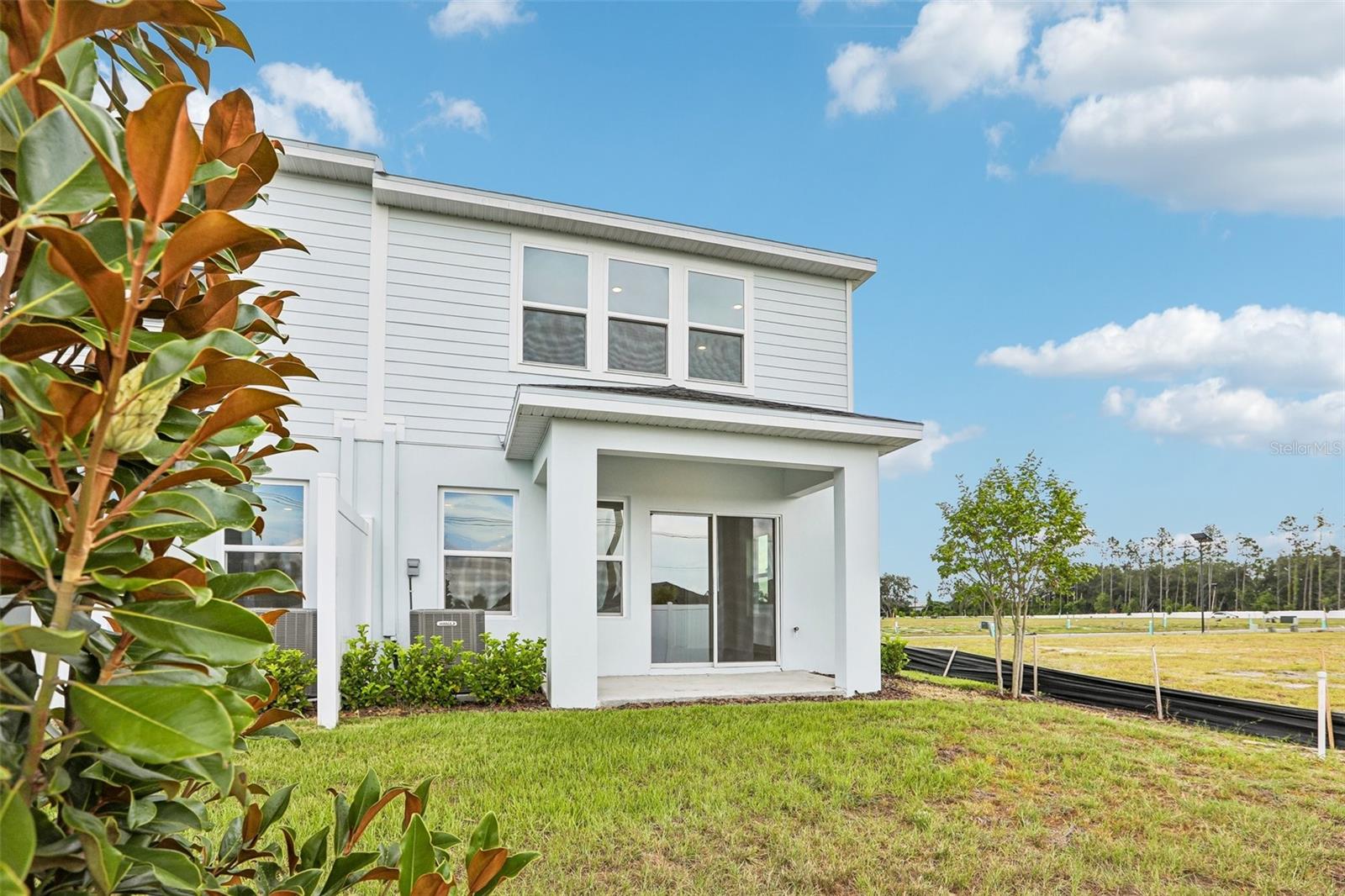 TWIN OAKS - Residential