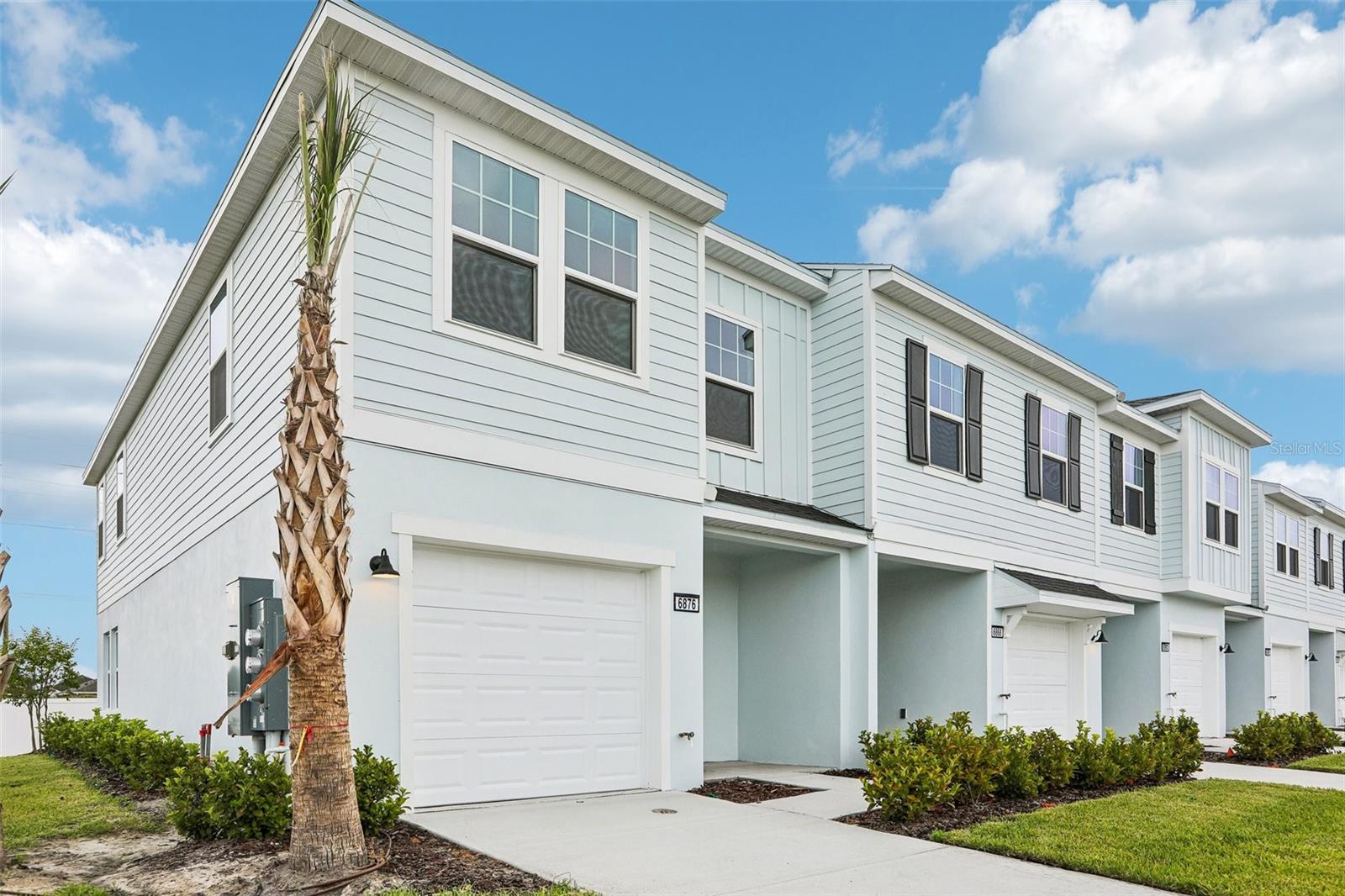 TWIN OAKS - Residential