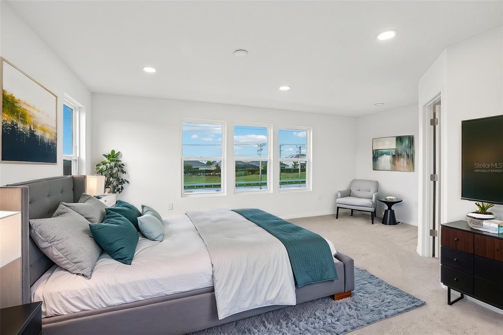TWIN OAKS - Residential