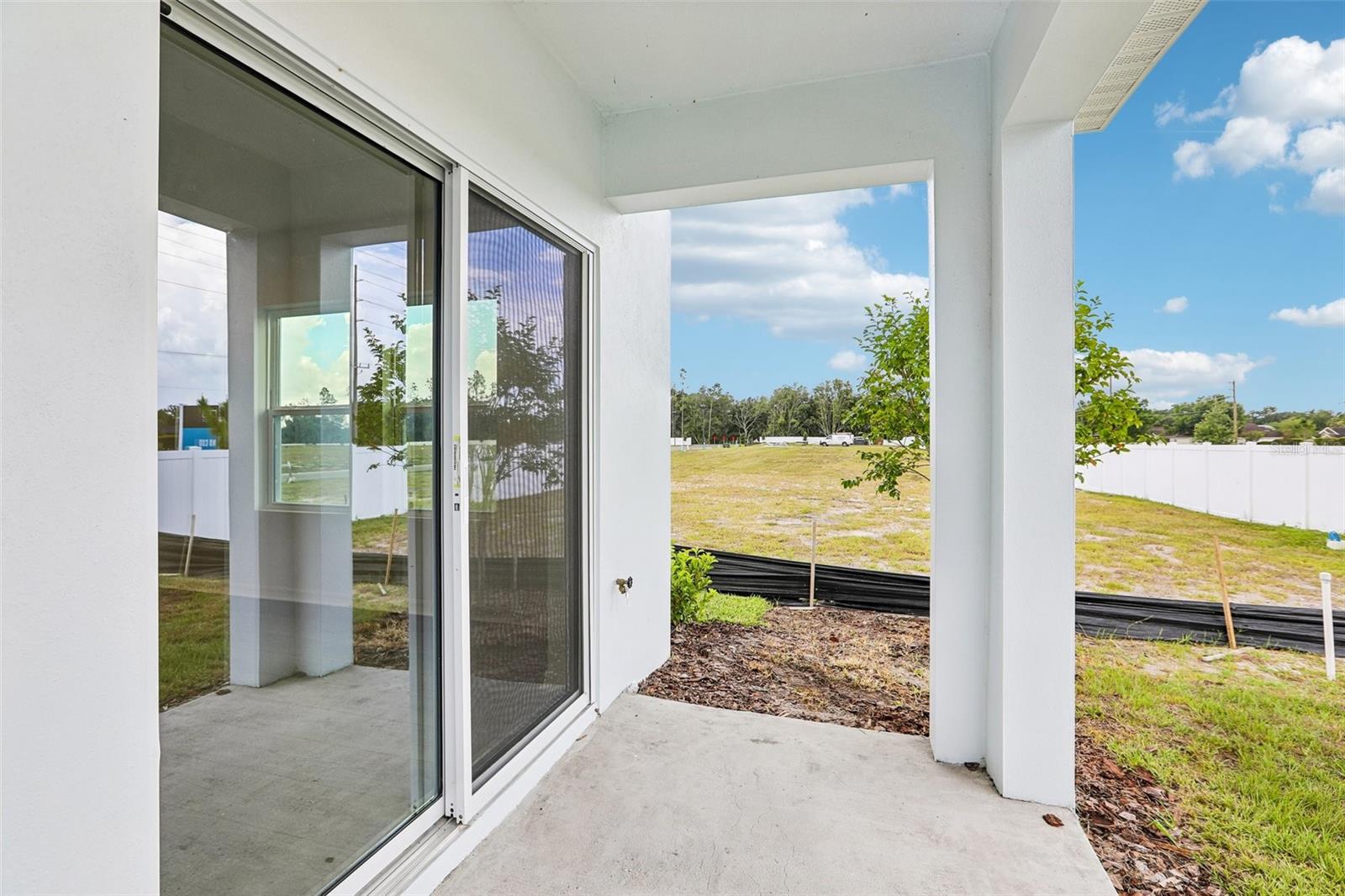 TWIN OAKS - Residential