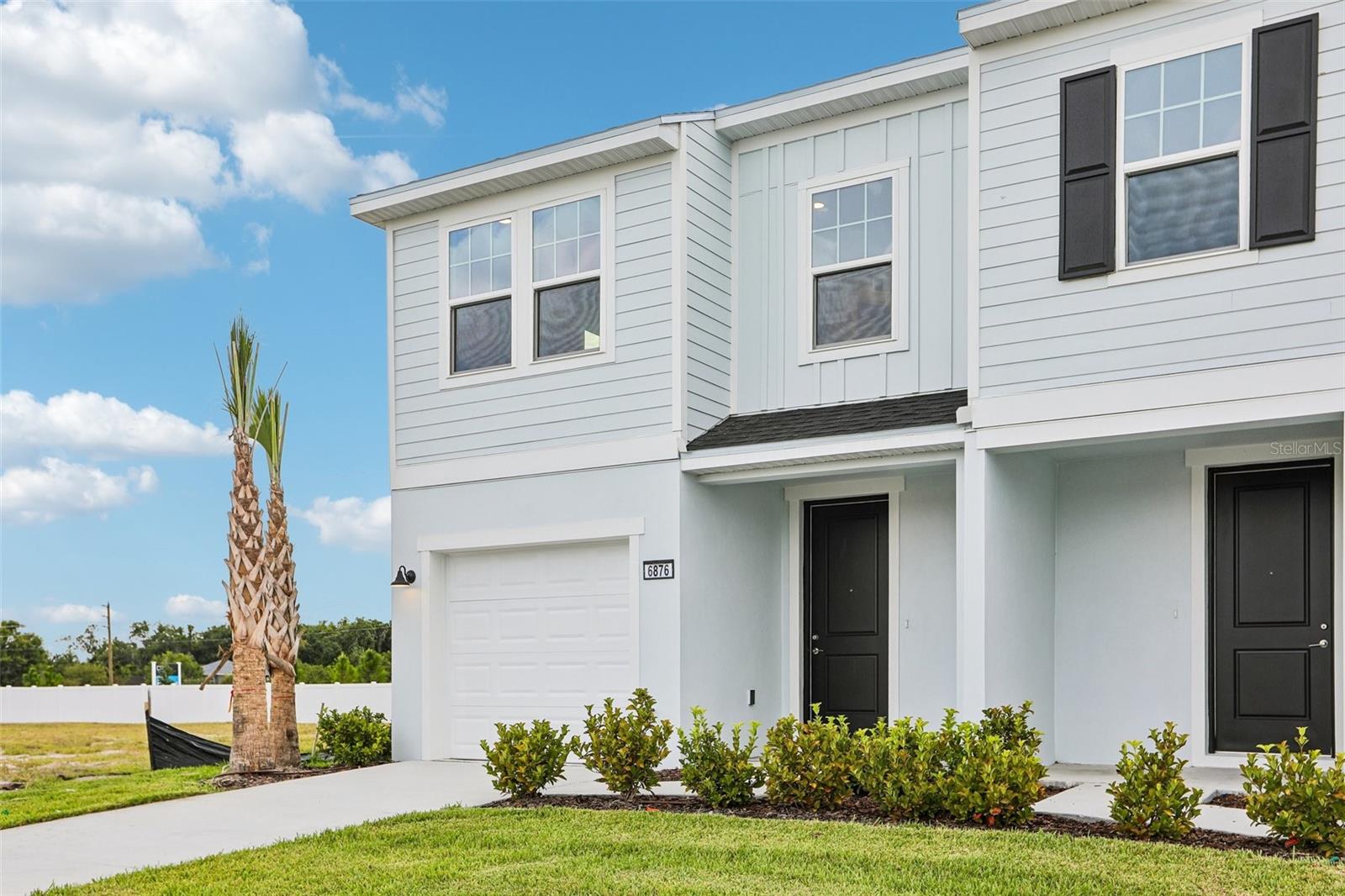 TWIN OAKS - Residential