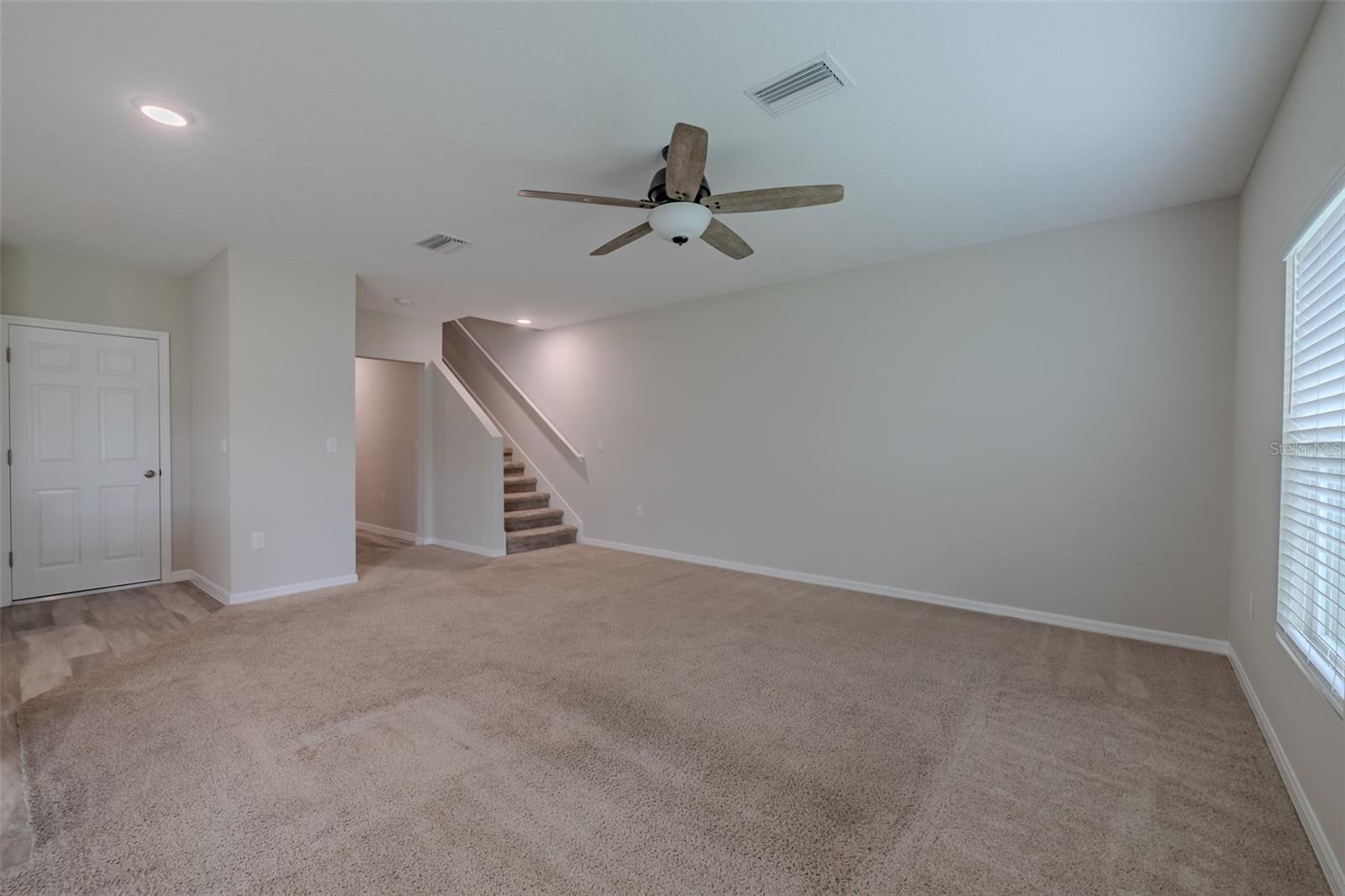 B & D HAWKSTONE PH 1 - Residential