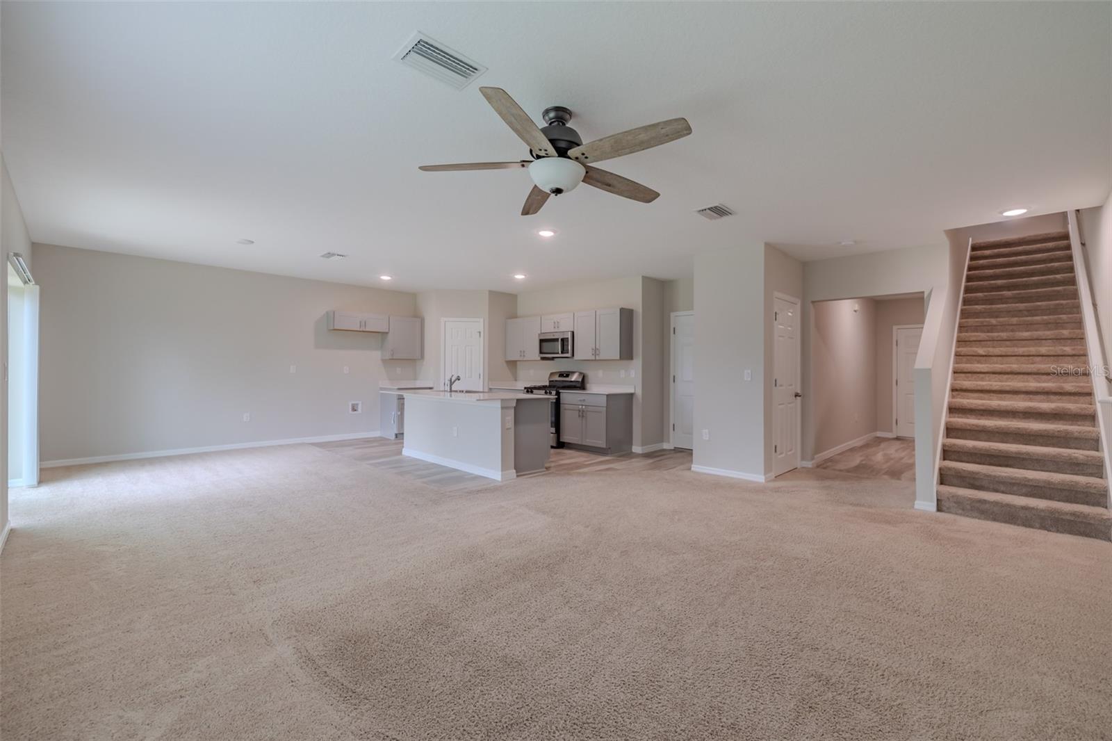 B & D HAWKSTONE PH 1 - Residential