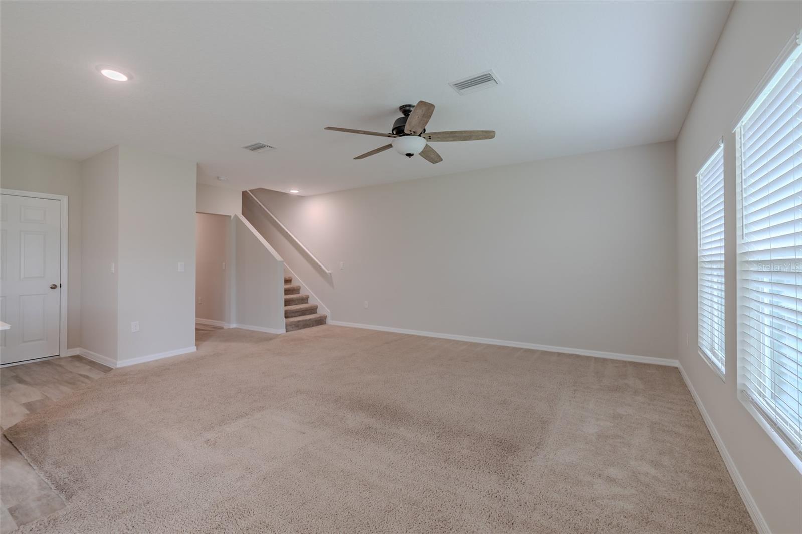 B & D HAWKSTONE PH 1 - Residential