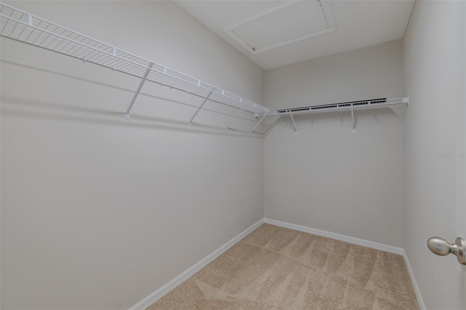 B & D HAWKSTONE PH 1 - Residential