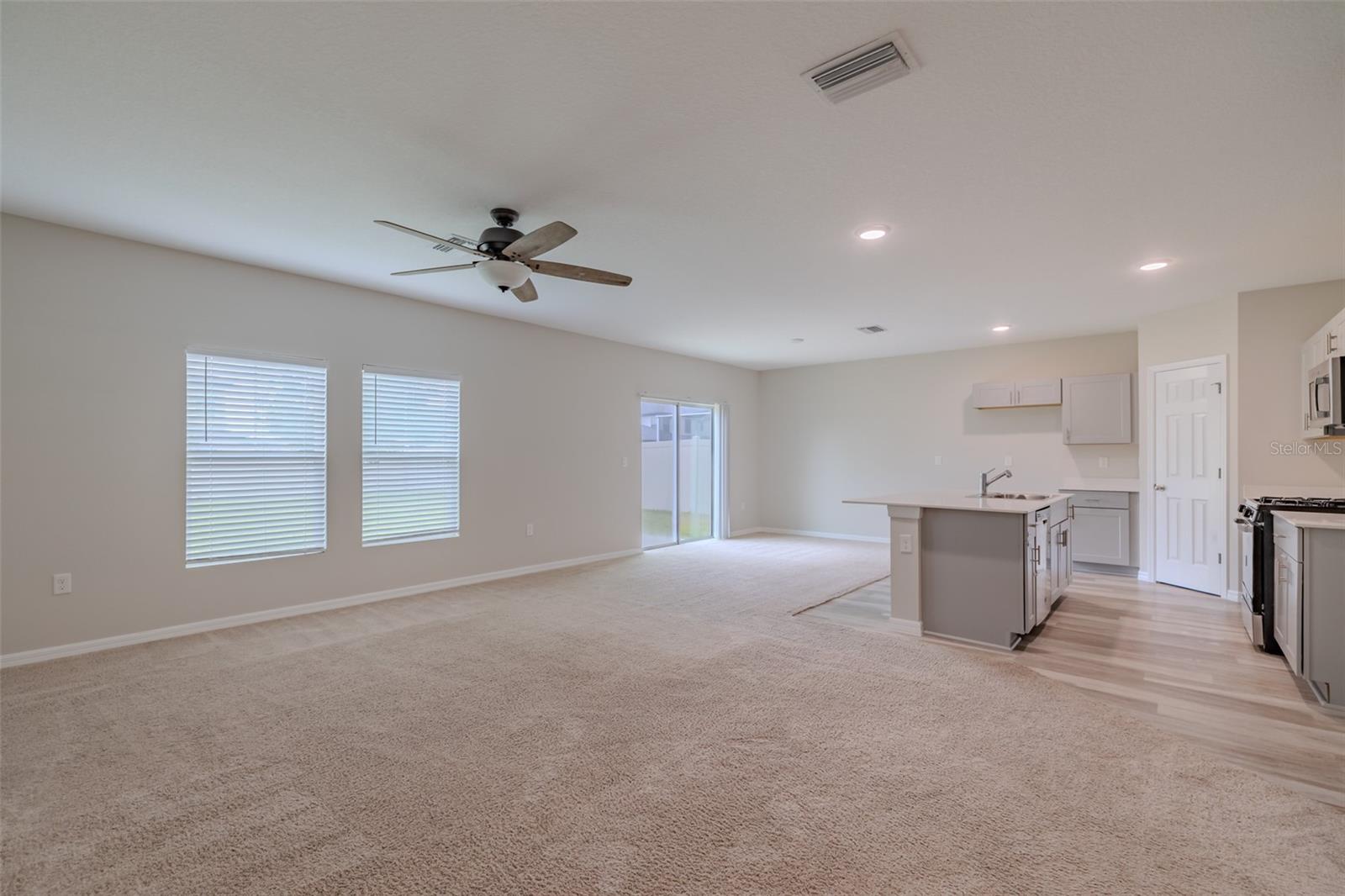B & D HAWKSTONE PH 1 - Residential