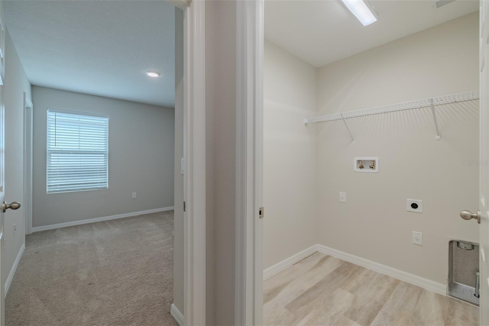 B & D HAWKSTONE PH 1 - Residential