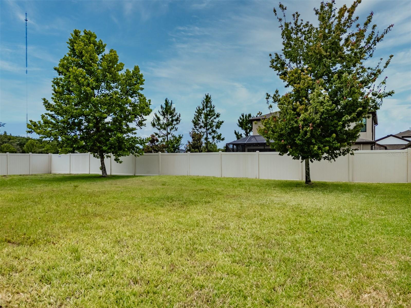B & D HAWKSTONE PH 1 - Residential