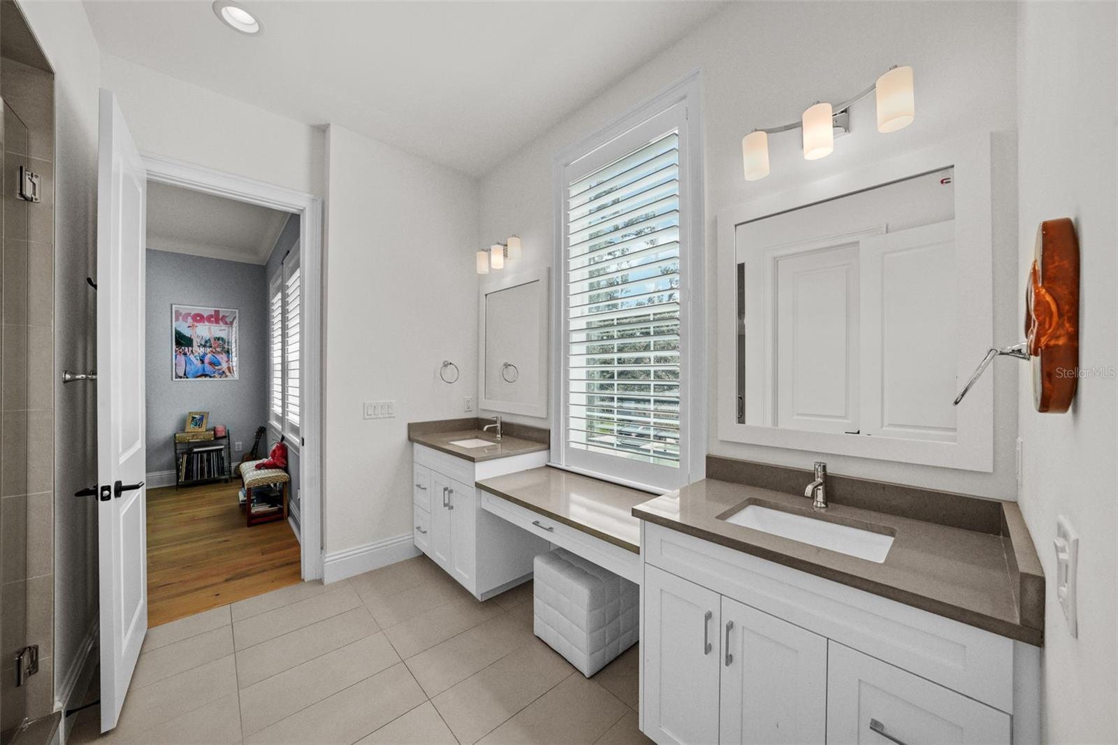 BAYSHORE BEAUTIFUL - Residential