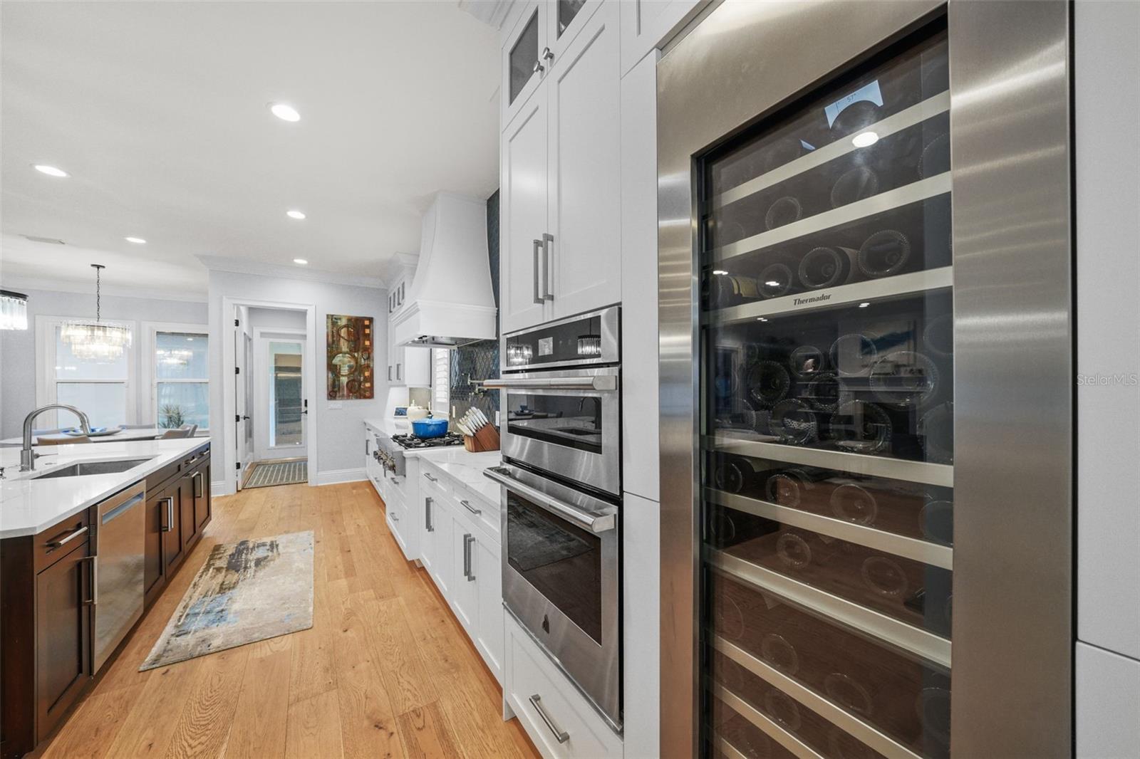 BAYSHORE BEAUTIFUL - Residential