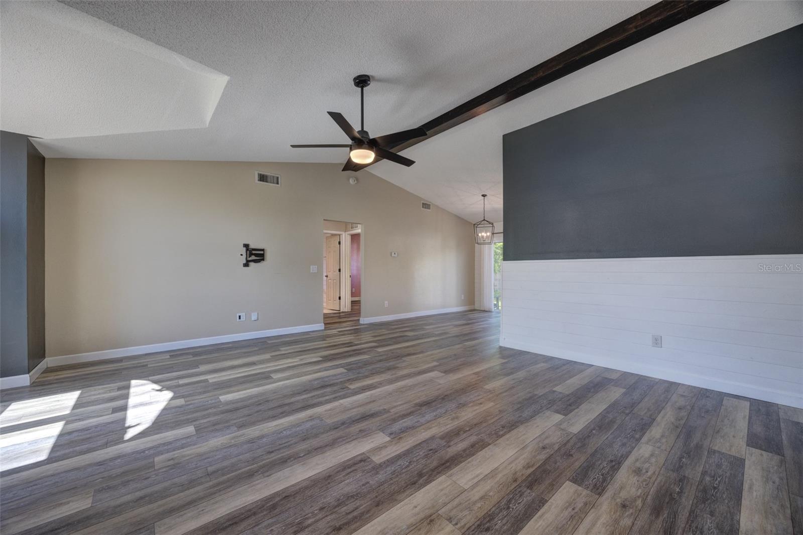 DELTONA LAKES UNIT 05 - Residential