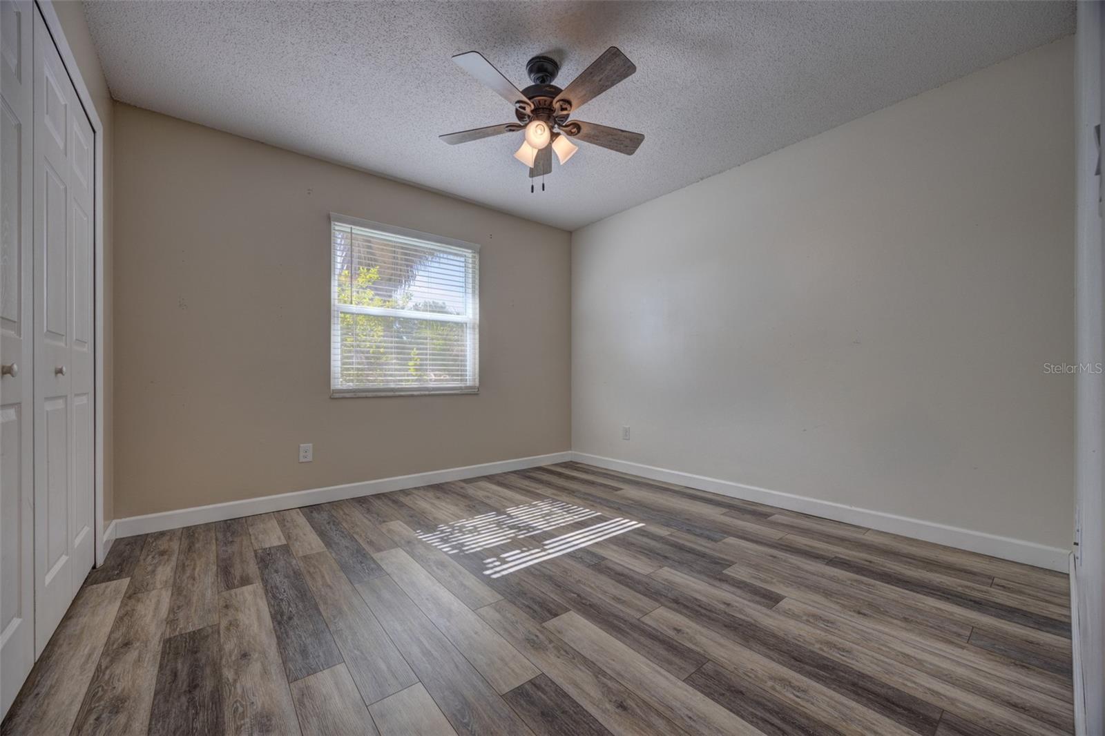 DELTONA LAKES UNIT 05 - Residential