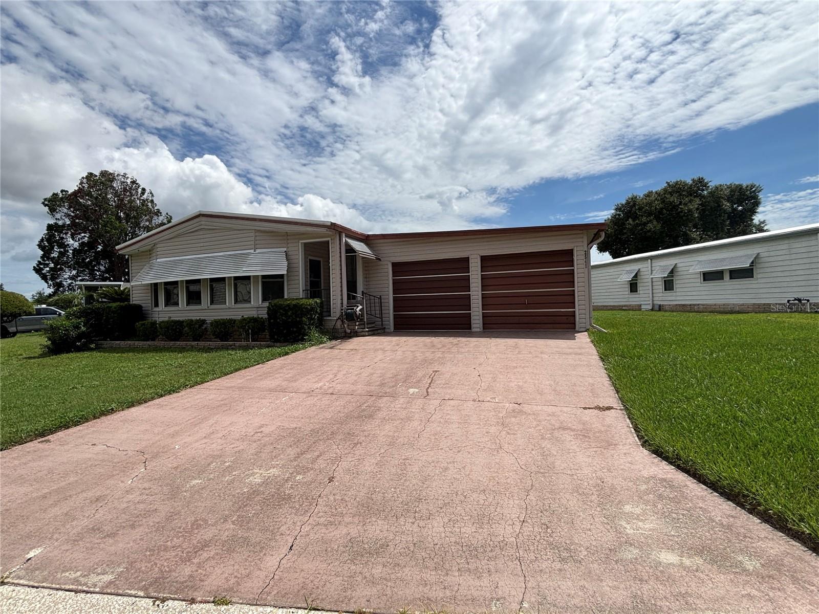 ZELLWOOD STATION - Residential