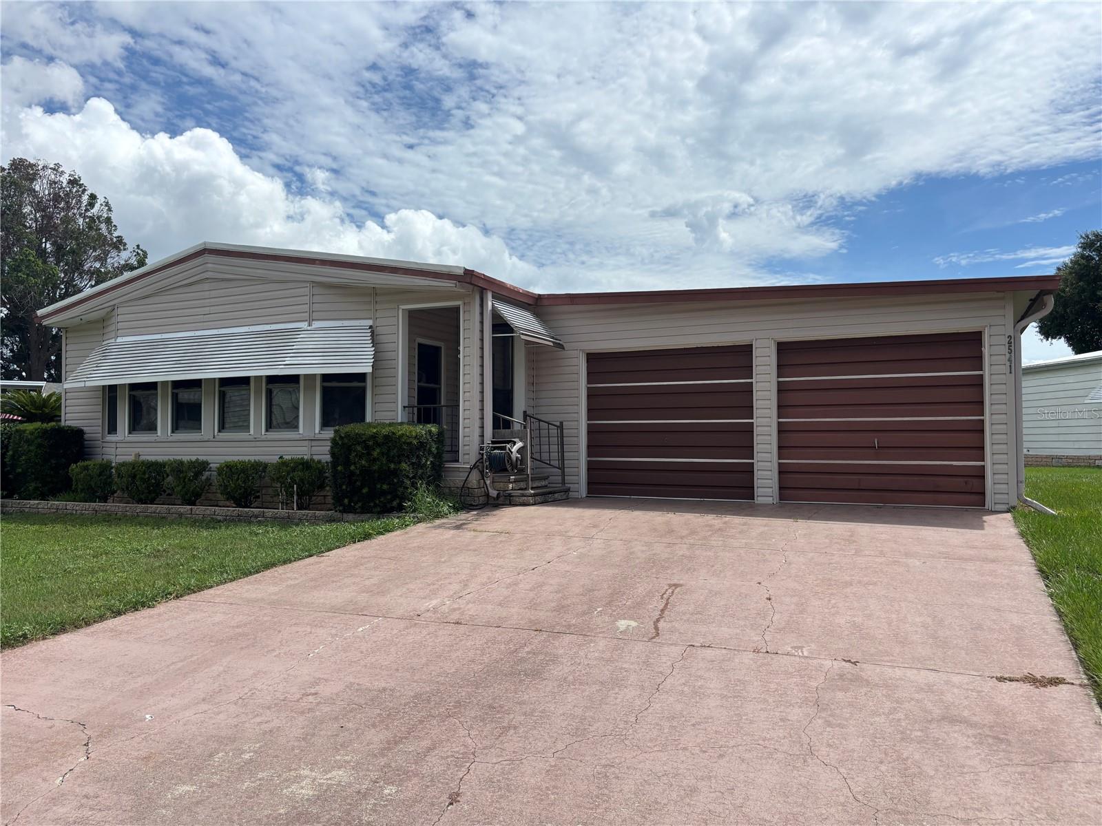 ZELLWOOD STATION - Residential