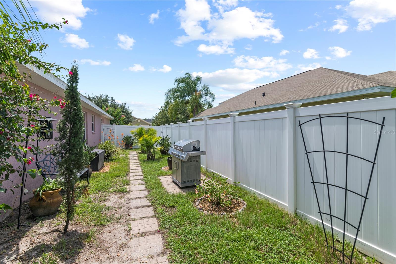 EAGLE LAKE PH 3 - Residential