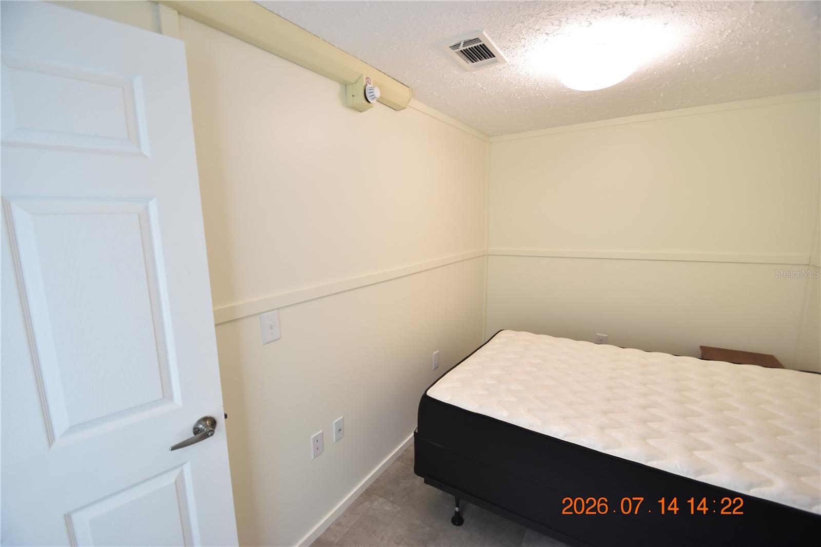 MAYFAIR GARDEN ACRES - Residential Lease