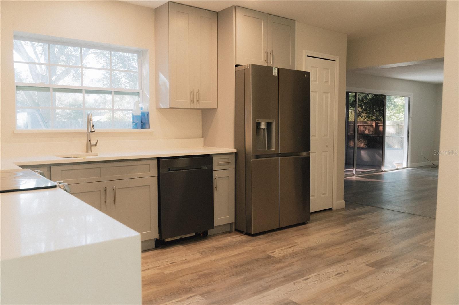 OCOEE HILLS - Residential