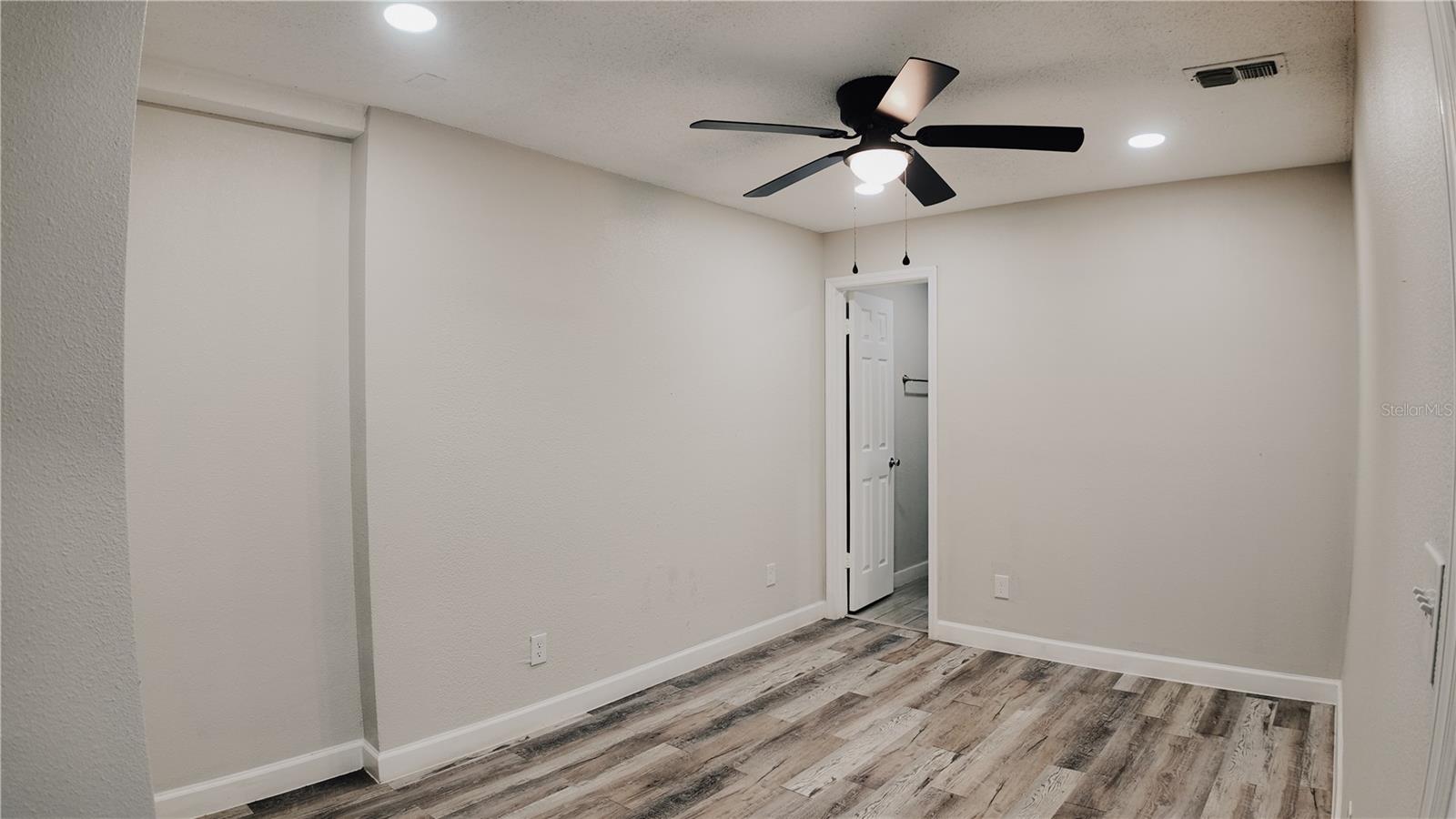 OCOEE HILLS - Residential