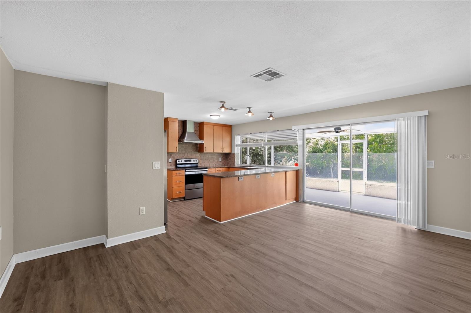 NORTH BAY HILLS REP - Residential