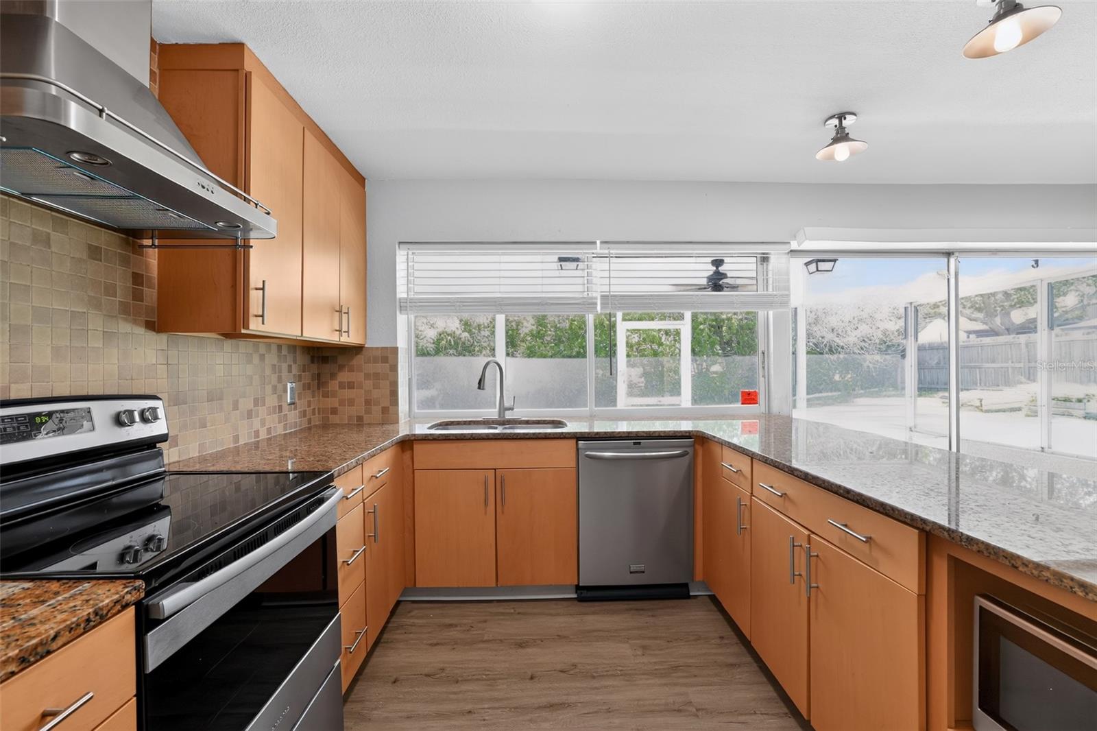 NORTH BAY HILLS REP - Residential