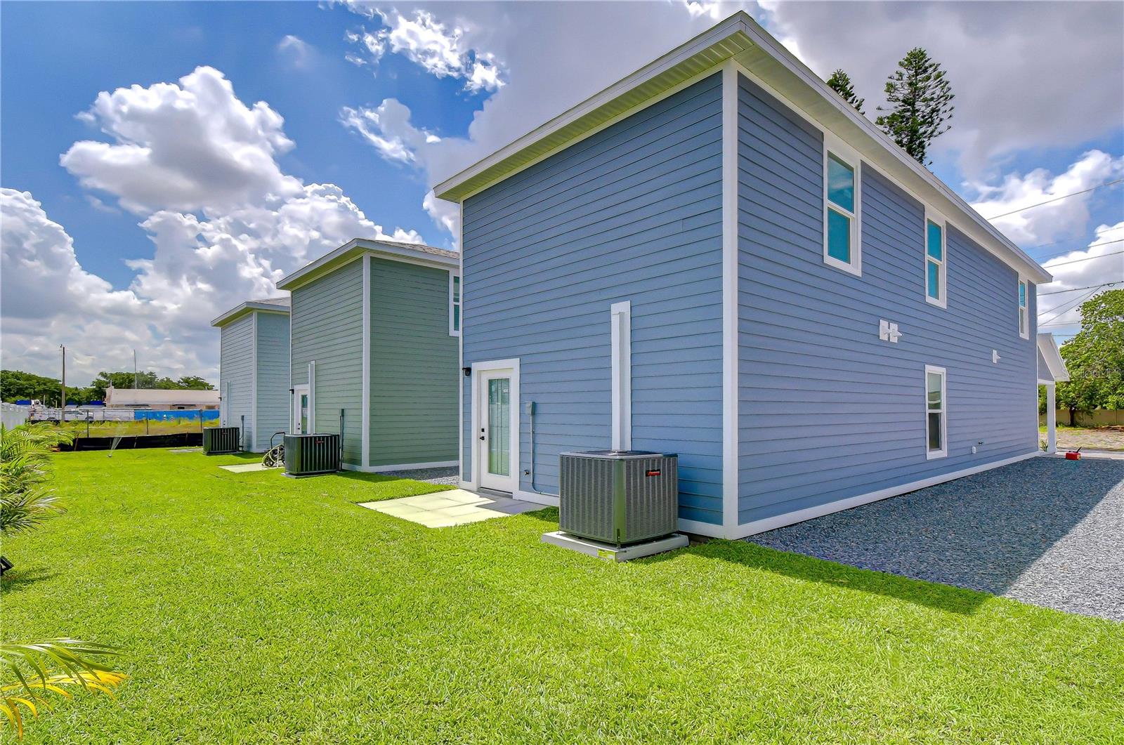 BLACK BEAR PARK - Residential
